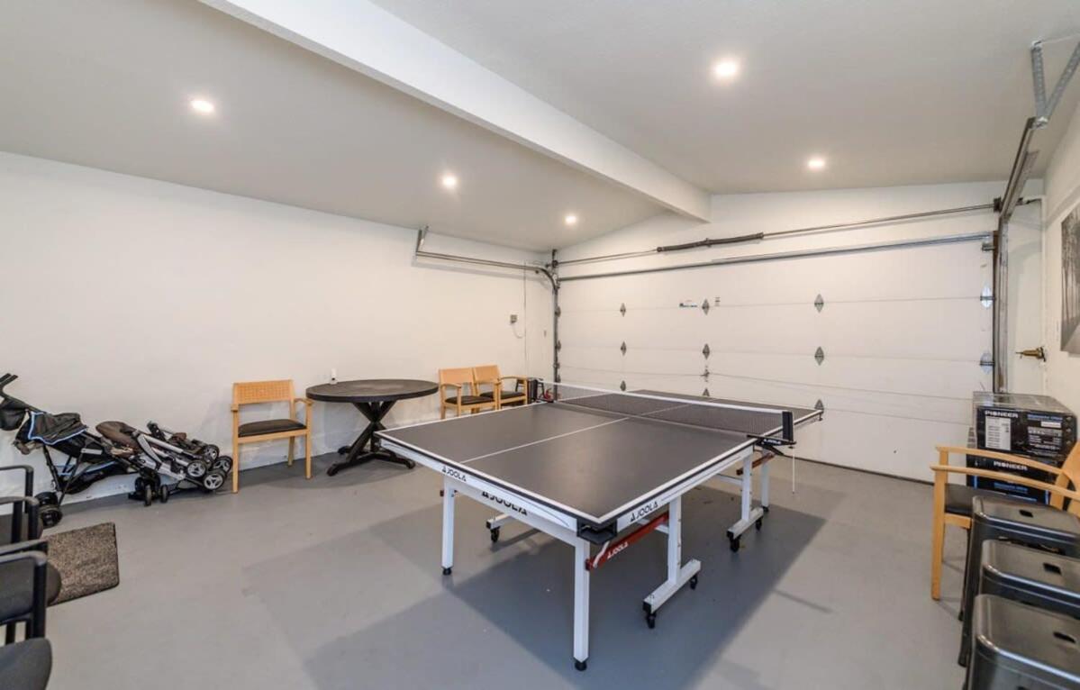 Spacious Disneyland 5 Bedroom 4 Bath House With Game Room Anaheim Exterior photo